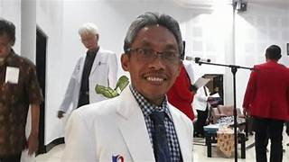 Resmi Daftar Jadi Calon Rektor Unhas, Prof Budu Mengaku Hanya Diantar Mantan Dekan